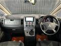 2012 Mitsubishi Delica D5
