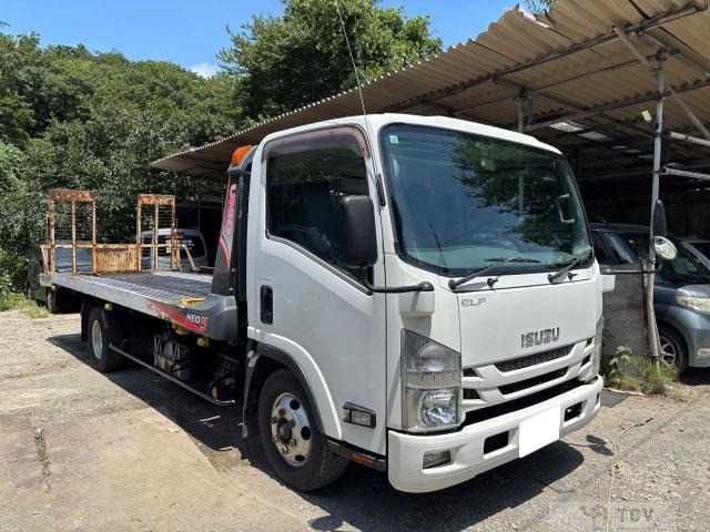 2017 Isuzu Isuzu Others