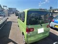 2011 Daihatsu Tanto