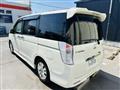 2012 Honda Step WGN