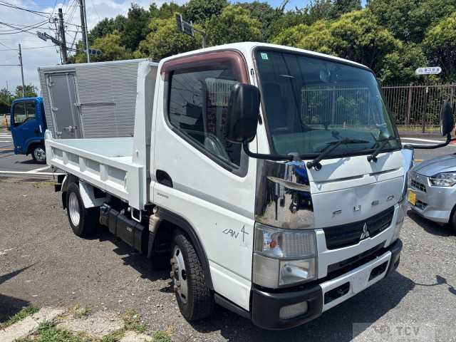 2011 Mitsubishi Canter