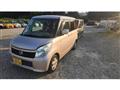 2013 Nissan ROOX