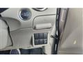 2013 Nissan ROOX