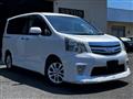 2011 Toyota Noah