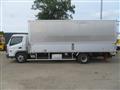 2015 Mitsubishi Canter