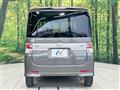 2011 Daihatsu Tanto