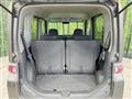 2011 Daihatsu Tanto