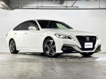 2018 Toyota Crown Hybrid