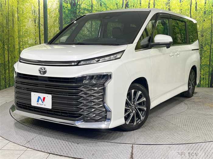2024 Toyota Voxy