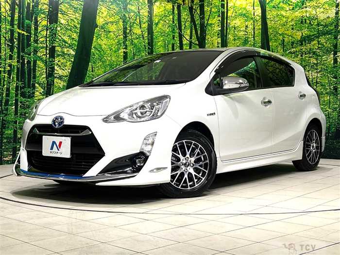 2016 Toyota AQUA