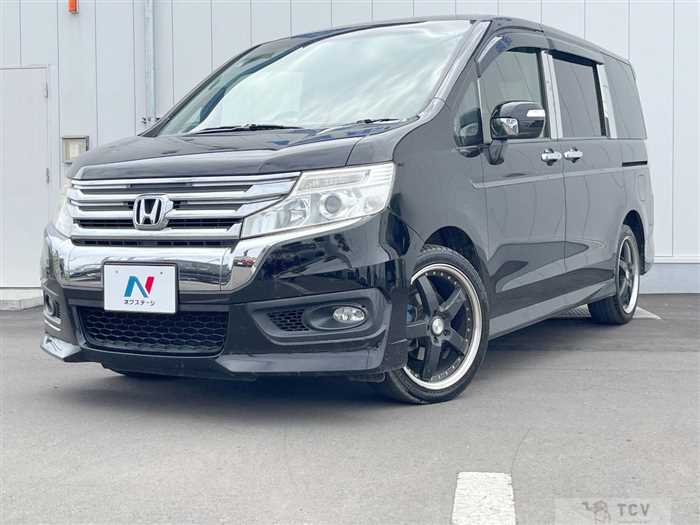 2013 Honda Step WGN