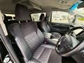 2017 Toyota Alphard Hybrid