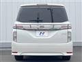 2017 Nissan Elgrand