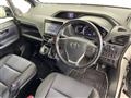 2016 Toyota Voxy