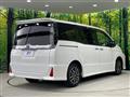 2016 Toyota Voxy