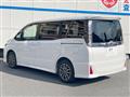 2016 Toyota Voxy