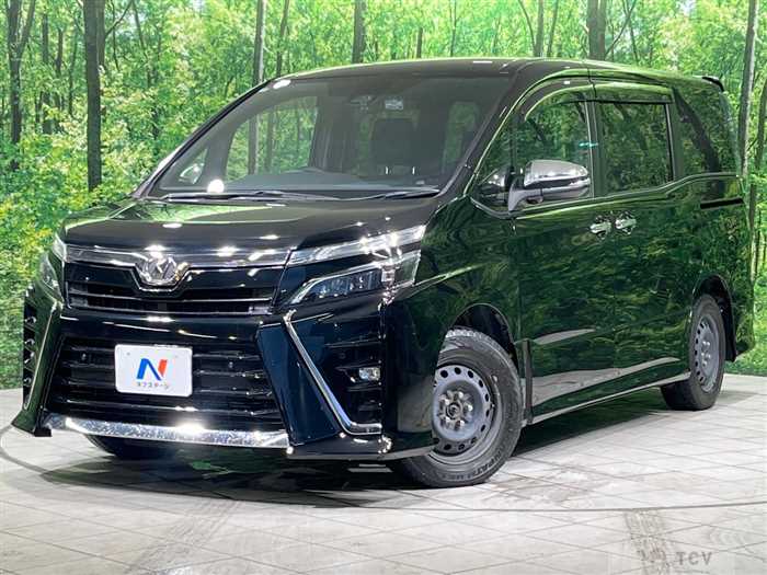 2020 Toyota Voxy