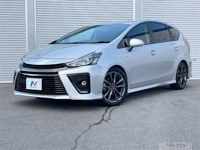 2015 Toyota PRIUS α