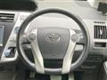 2013 Toyota PRIUS α