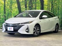 2022 Toyota Prius PHV