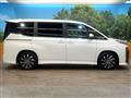 2024 Toyota Voxy