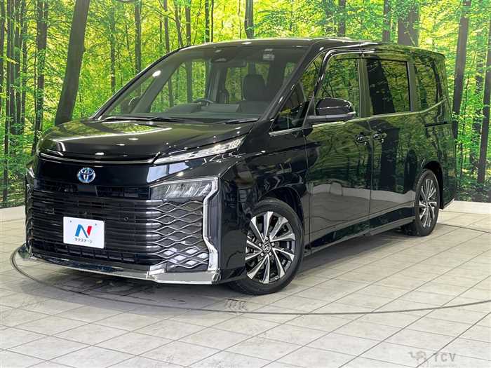 2025 Toyota Voxy