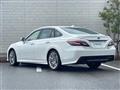 2019 Toyota Crown Hybrid