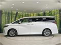 2023 Toyota Alphard Hybrid