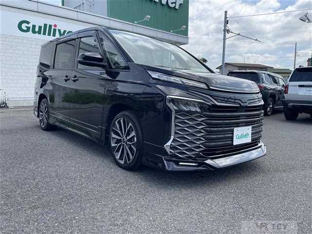 2022 Toyota Voxy