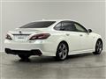 2019 Toyota Crown Hybrid
