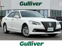 2013 Toyota Crown Royal Series