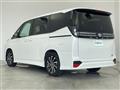 2025 Toyota Voxy