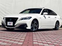 2018 Toyota Crown Hybrid