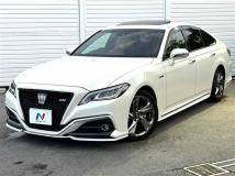 2018 Toyota Crown Hybrid