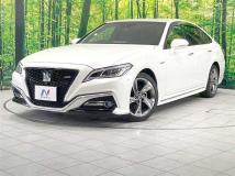 2019 Toyota Crown Hybrid