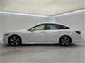 2019 Toyota Crown Hybrid