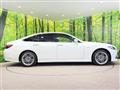 2019 Toyota Crown Hybrid