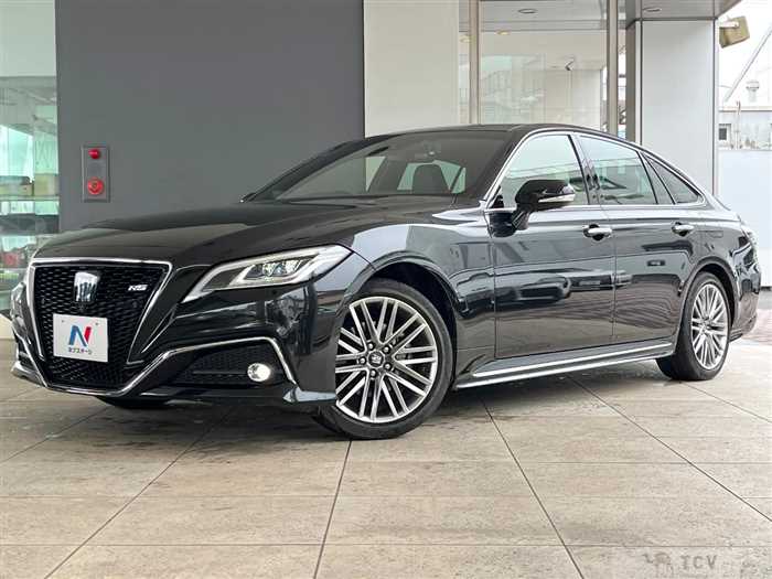 2021 Toyota Crown Hybrid