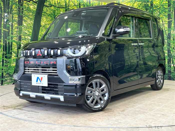 2023 Mitsubishi DELICA MINI