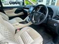 2018 Toyota Alphard Hybrid