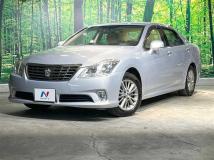 2012 Toyota Crown