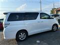 2010 Toyota Vellfire