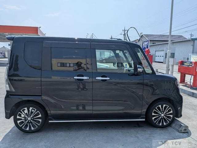 2019 Daihatsu Tanto Custom