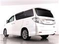 2013 Toyota Vellfire
