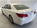 2014 Toyota Crown Majesta