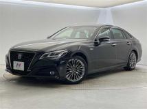 2019 Toyota Crown Hybrid