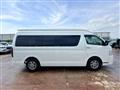 2023 Toyota Hiace Commuter