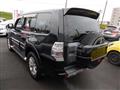 2011 Mitsubishi Pajero