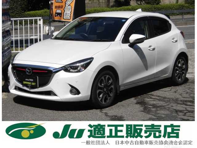 2014 Mazda Demio