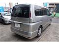 2009 Nissan Serena